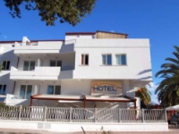 Chentu Lunas Hotel