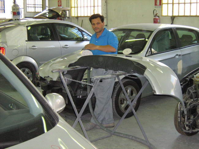 Carrozzeria autorizzata mercedes milano