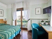 ALBERGO COSTA DI BRUMANA CLARA E C. S.N.C.
