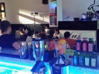 Black&White New Generation Bar