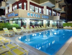 Hotel York Con Piscina Alberghi Riccione Overplace