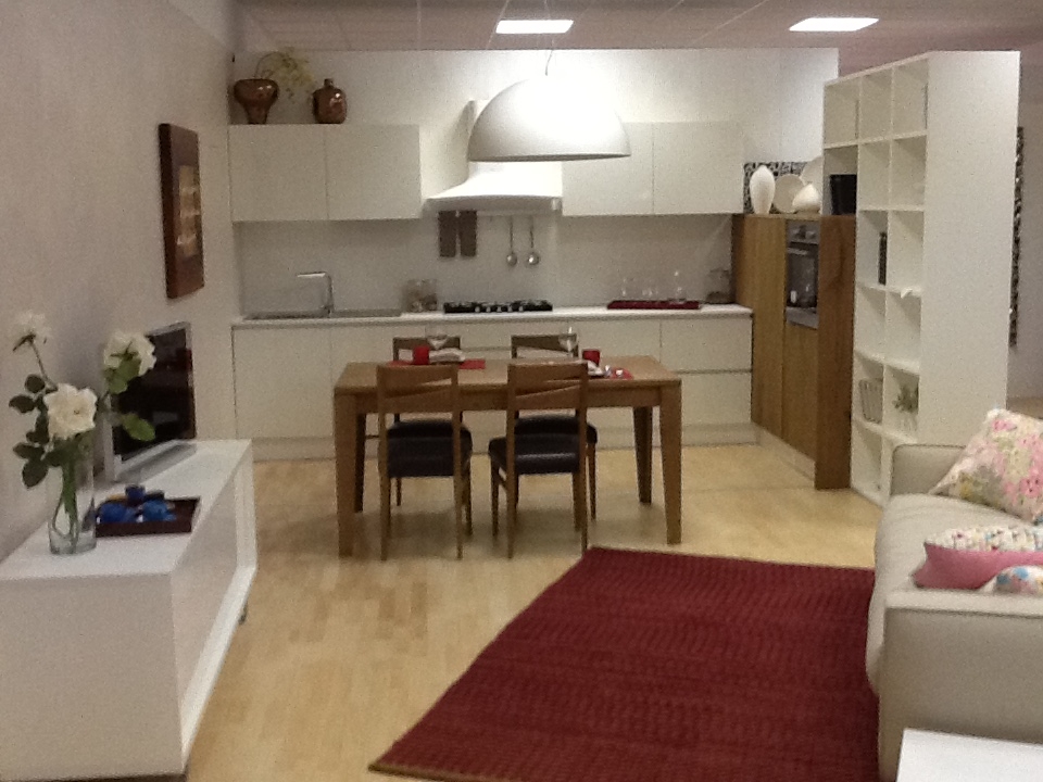 ARREDO CASA ARREDAMENTO E MOBILI PER CUCINA - MOBILI E COMPLEMENTI D ...