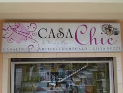 Casa chic - Affettatrici e tritacarne,Argenterie,Articoli natalizi,Articoli pulizia,Articoli regalo,Barattoli,Bicchieri, posate e piatti in carta e plastica,Bomboniere ed accessori,Bottiglie, fiaschi e damigiane,Casalinghi,Cassettiere,Cristallerie,Ombrelloni,Profumerie,Sedie e tavoli,Addobbi e articoli per feste vendita - Monasterace (Reggio Calabria)