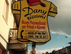 Dany ricami e stampe - Ricami, pizzi e merletti,Sartorie per signora,Serigrafie - Arezzo (Arezzo)