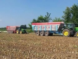 Agrifutura srl - Agricoltura - attrezzi, prodotti e forniture ,Azienda agricola - Fiesse (Brescia)