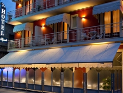 Hotel ristorante lo squalo - Alberghi - Grottammare (Ascoli Piceno)