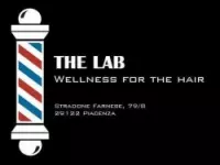 The lab benessere per i capelli parrucchieri per donna