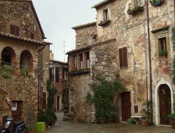 Il giardino del centro storico snc di mugnaioli dario & cinzia - Residences ed appartamenti ammobiliati - Manciano (Grosseto)