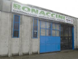 Bonaccini daniele - Concimi e fertilizzanti,Giardinaggio e agricoltura - macchine, attrezzi e prodotti ,Macchine agricole - commercio e riparazione,Macchine agricole - riparazione e vendita,Sementi e bulbi - San Giovanni Valdarno (Arezzo)