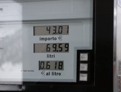 Biancarosa pietra - Carburanti - produzione e commercio - San Cipirello (Palermo)