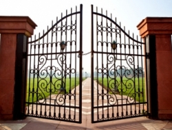 Tagliaferri carpenteria - Cancelli, porte e portoni automatici e telecomandati,Carpenterie metalliche,Serramenti ed infissi - Borgo San Lorenzo (Firenze)