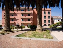 Hotel villa delle rose - Alberghi - Oristano (Oristano)