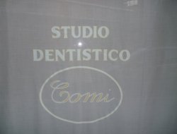 Studio dentistico comi - Dentisti medici chirurghi ed odontoiatri - Cittiglio (Varese)