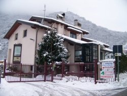 Camping grigna residence ristorante 4 stagioni - Campeggi, ostelli e villaggi turistici,Ristoranti - Ballabio (Lecco)