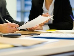 Tecnocasa immobili per l'impresa - Agenzie immobiliari - Inveruno (Milano)