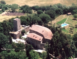 Castello di petroia - Ricevimenti e banchetti - sale e servizi,Ristoranti,Residences ed appartamenti ammobiliati - Gubbio (Perugia)