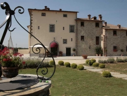 Relais santa margherita - Affittanze immobili - Capolona (Arezzo)