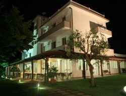 Hotel la bussola - Alberghi,Ristoranti - Massa (Massa-Carrara)