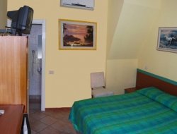 Villa chiara - Camere ammobiliate e locande,Residences ed appartamenti ammobiliati,Bed & breakfast - Lazise (Verona)