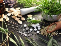 Farmasan - Medicinali e prodotti farmaceutici,Cosmetici, prodotti di bellezza e igiene,Animali domestici - alimenti ed articoli - Cagliari (Cagliari)