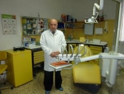 Magnano dottor luigi - Dentisti medici chirurghi ed odontoiatri - Modena (Modena)