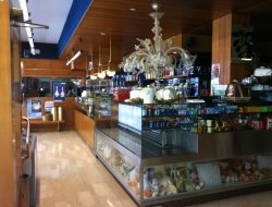 Pasticceria caffetteria spezzati - Pasticcerie e confetterie,Bar e caffè - Mirano (Venezia)