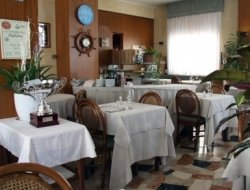 Ristorante albergo roma - Alberghi,Ristoranti - Gessate (Milano)