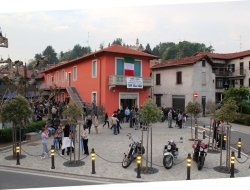 Caffè della piazza - Lotto, ricevitorie concorsi e giocate,Sale giochi, biliardi e bowlings,Giornalai,Tabaccherie,Ristoranti,Bar e caffè - Oltrona di San Mamette (Como)