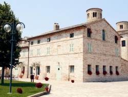 Hotel san claudio - Alberghi - Corridonia (Macerata)