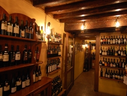 Fiore bruno - Enoteche e vendita vini - Villar Focchiardo (Torino)