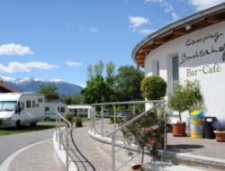 Camping badlerhof d.schoepf irene m. & co. kg - Campeggi, ostelli e villaggi turistici - Lasa - Laas (Bolzano)