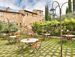 Palazzo del capitano s.r.l. - Hotel - San Quirico d'Orcia (Siena)