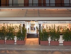 Pizzeria ristorante le papillon - Pizzerie - Altidona (Fermo)