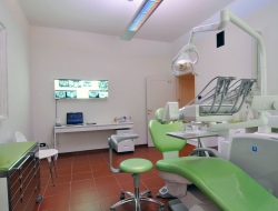 Croce massimo - Dentisti medici chirurghi ed odontoiatri - Garlasco (Pavia)