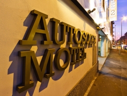 Motel autosole 2 - Alberghi - Milano (Milano)