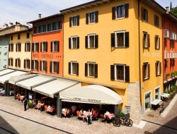 Hotel centrale di bertolini ottone e c. snc - Hotel - Nago-Torbole (Trento)