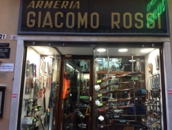 Rossi giacomo & c. armeria sas - Caccia e pesca - articoli, attrezzature ed abbigliamento,Sport - articoli (produzione e ingrosso) - Genova (Genova)