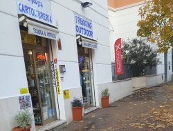 Geosta trekking & cartolibreria - Abbigliamento sportivo, jeans e casuals,Cartolerie,Librerie - Roma (Roma)