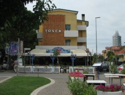 Hotel garnitosca - ristorante dona lola - Alberghi - Jesolo (Venezia)