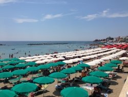 Perla del tirreno beach - Stabilimenti balneari - Santa Marinella (Roma)