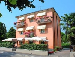 Hotel valentina - Alberghi - Peschiera del Garda (Verona)