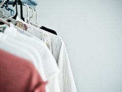 Four group s.r.l. - Abbigliamento - produzione e ingrosso,Abbigliamento donna,Abbigliamento sportivo-produzione e ingrosso,Abigliamento alta moda stilisti e boutiques - Nola (Napoli)