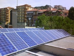 Solar pannel energie rinnovabili - Energia solare ed energie alternative impianti e componenti - San Salvatore Telesino (Benevento)