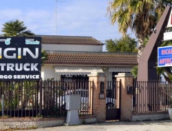 Autoricambi veicoli industriali di mastricci raffaele & c.-s.a.s. - Autoricambi - Cerignola (Foggia)