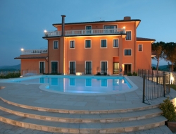 Hotel fortebraccio - Alberghi - Montone (Perugia)