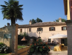 Hotel casamancia - Alberghi - Foligno (Perugia)