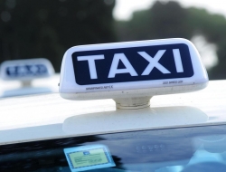 Taxi cab - Taxi - Pienza (Siena)