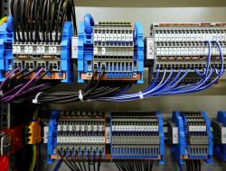 Macotek srl - Elettricisti,Quadri elettrici di comando e controllo - Mercatello sul Metauro (Pesaro-Urbino)