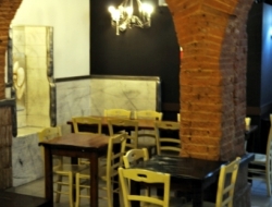 Doors - Locali e ritrovi - birrerie e pubs - Prato (Prato)