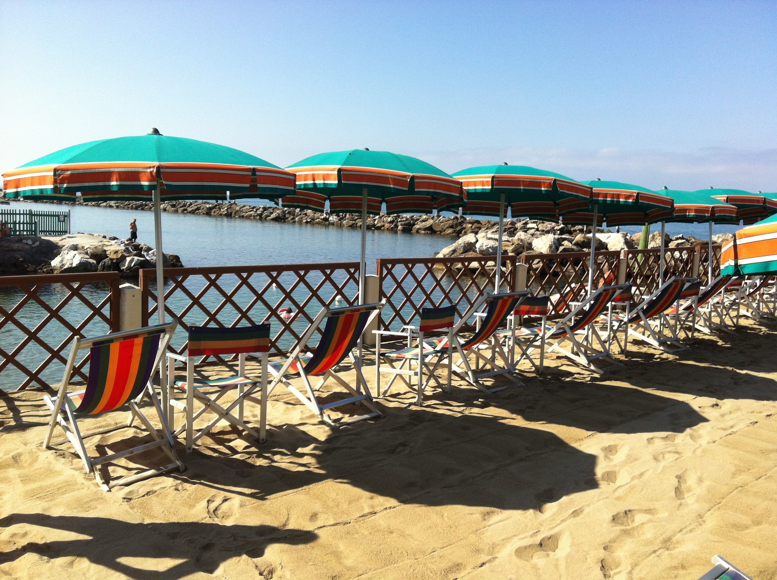 stabilimento balneare pisa bagno gorgona overplace